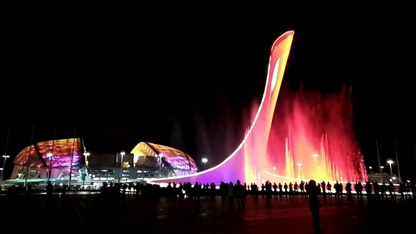 Поющий фонтан Адлер Олимпийский парк