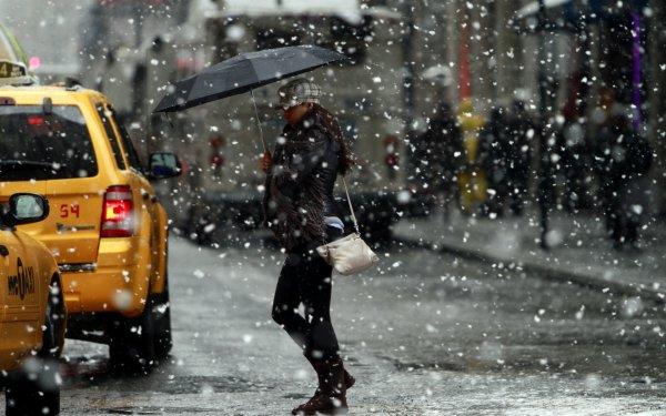 Такси зимой