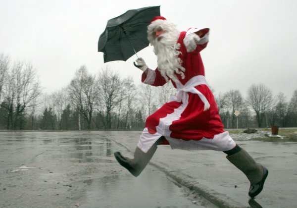 Ползущий дед Мороз