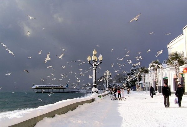 Ялта набережная зима