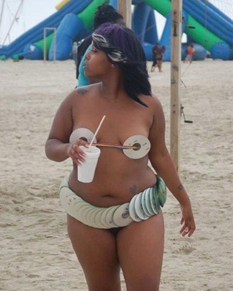 Смешные купальники