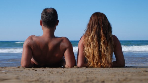 Семейный дикий пляж