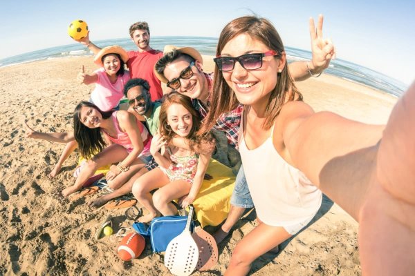 Лето пляж люди