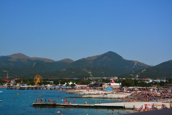 Черное море Кабардинка