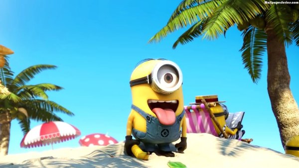 Миньоны на пляже