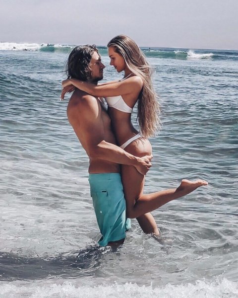 Фотосессия пар на пляже