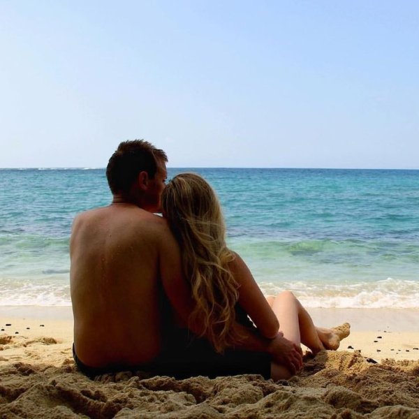 Пара на пляже