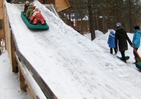 Удомля Ледяная горка