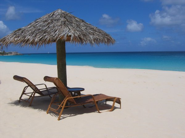 Шезлонг на островах