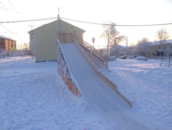 Ледяные горки Ханты Мансийск