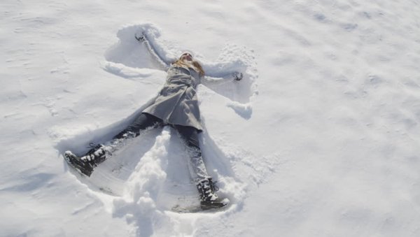 Ангел на снегу