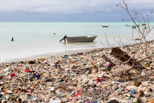 Науру мусор