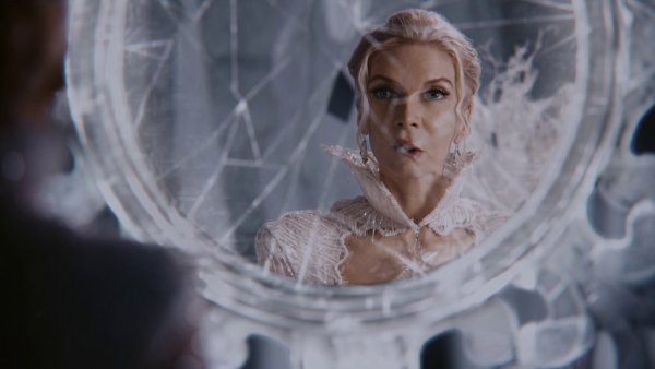 Однажды в сказке сериал Снежная Королева