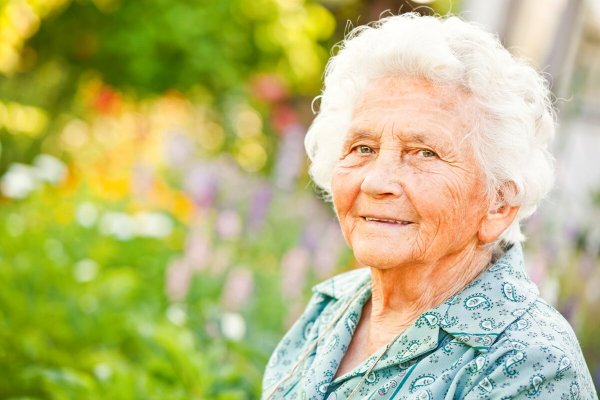 Портрет пожилой женщины