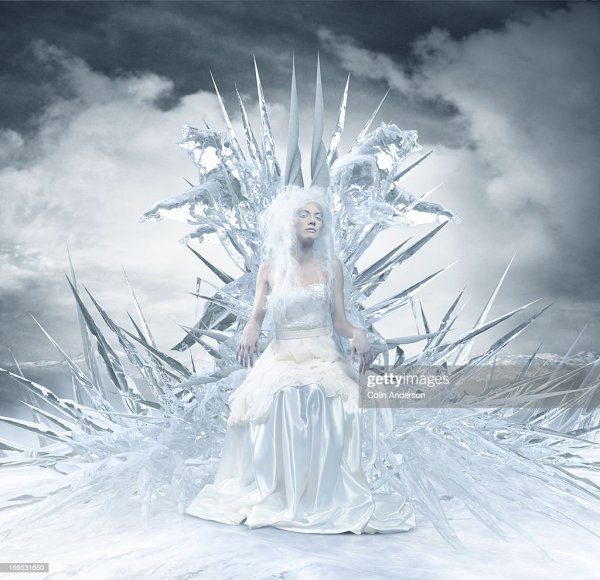 Ледяной трон снежной королевы