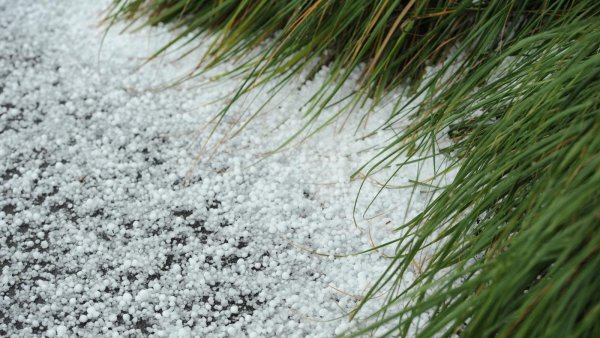 Град, крупа