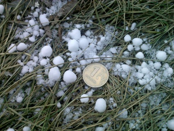 Снежный град