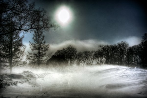 Буря Снежная ночью