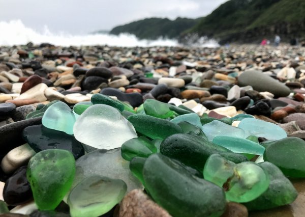 Стеклянный пляж Форт Брэгг Калифорния