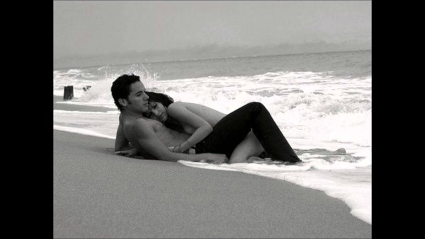 Страсть на берегу моря