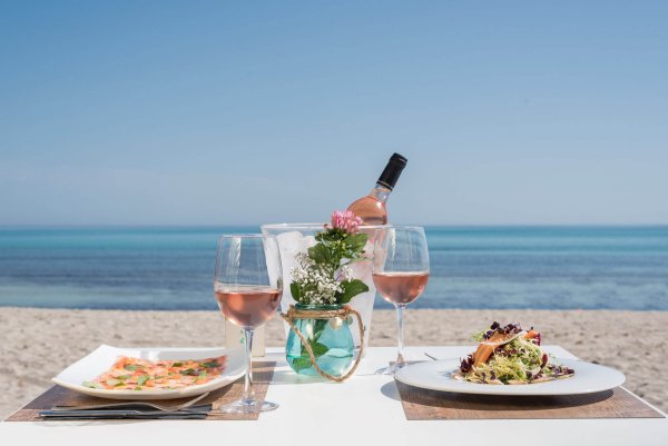 Коктейль бар на пляже