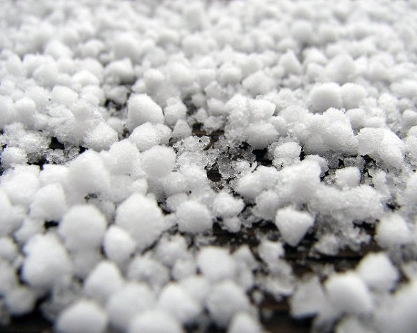 Снежные зерна