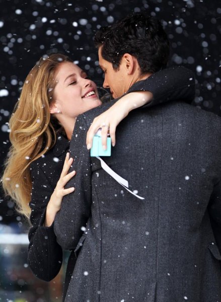 Новый год мужчина и женщина любовь