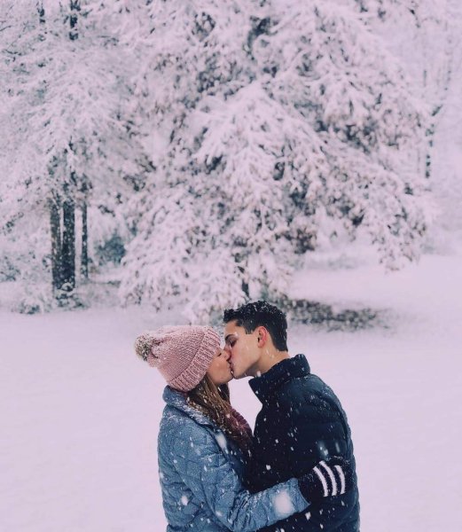 Зимний поцелуй