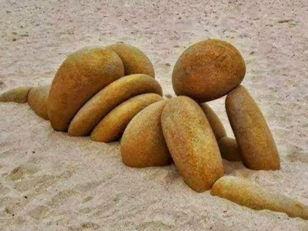 Смешной камень