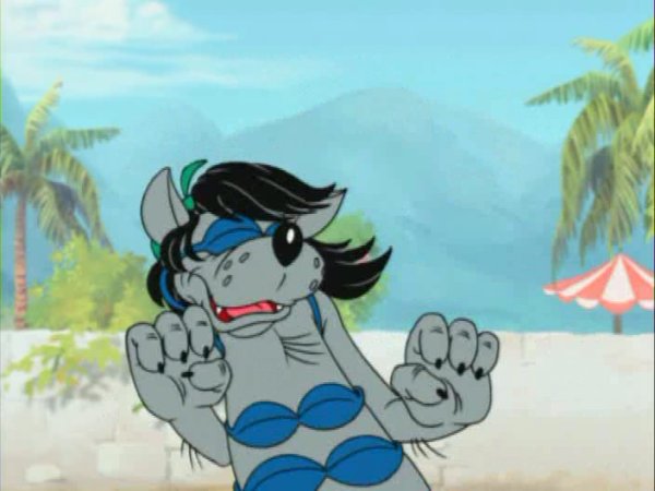 Волк из ну погоди на пляже