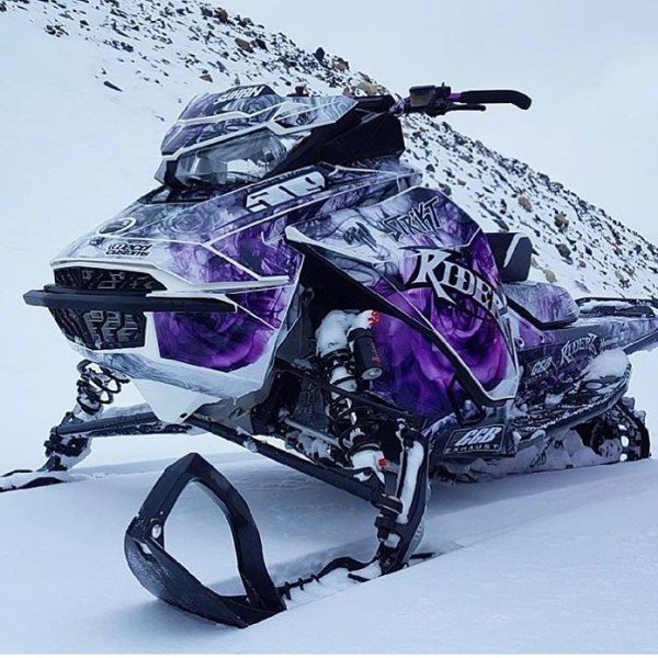 Polaris 100 snowmobile