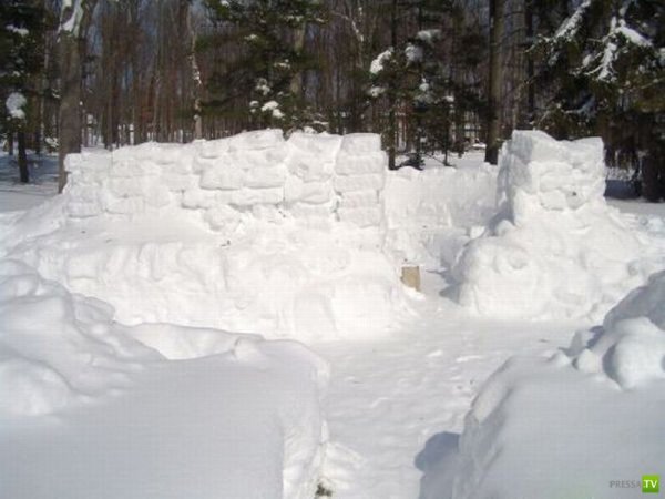 Крепость из снега