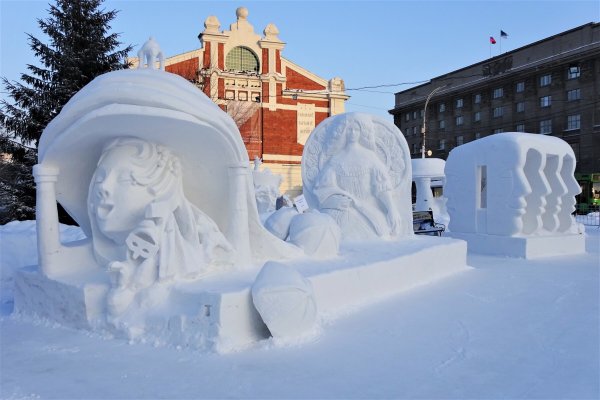 Первомайский сквер Новосибирск зимой