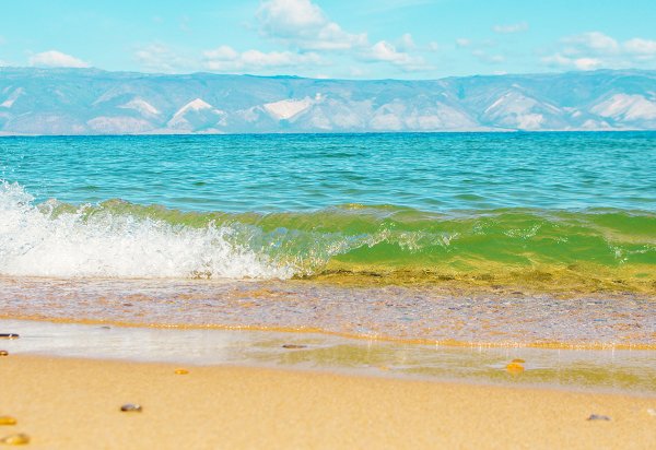 Лето Байкал Ольхон волны