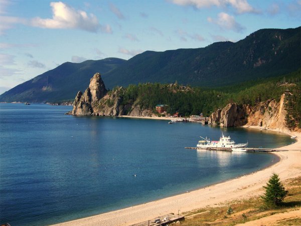 Озеро Байкал бухта Песчаная