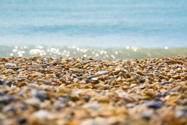 Море Анапы галька