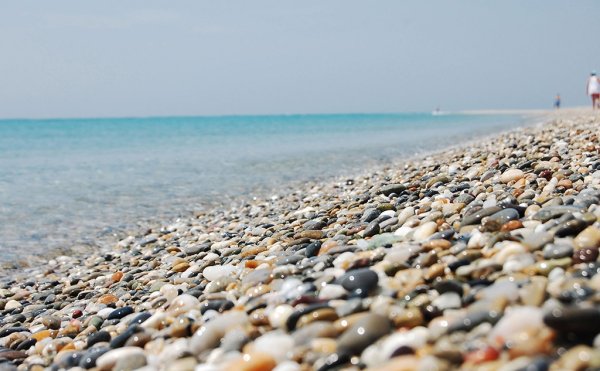 Черное море галечный берег