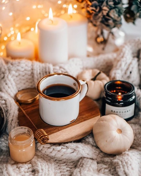 Уютные зимние чашки