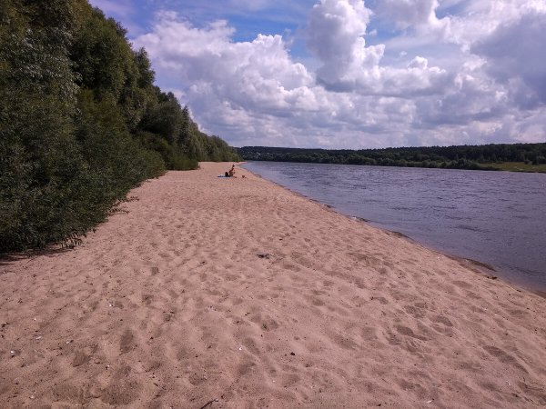 Город Озеры река Ока пляж