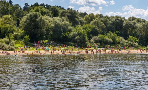 Поленово пляж