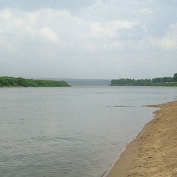 Озеро на станции Ока