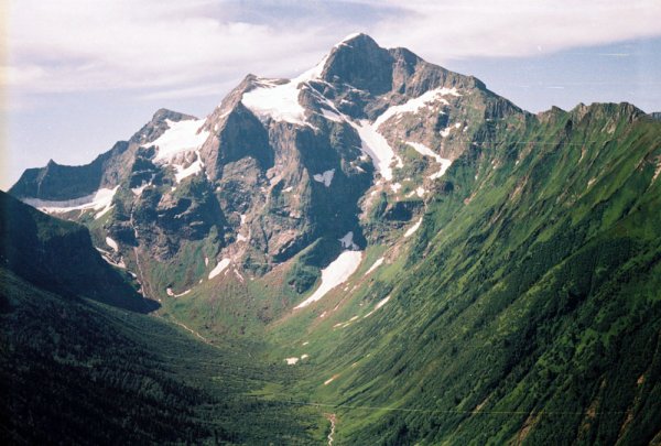 Саяны горы высота