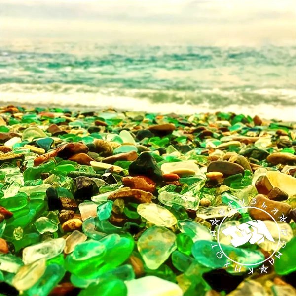 Уссурийский залив стеклянный пляж