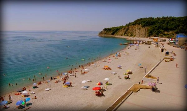 Центральный пляж Туапсе