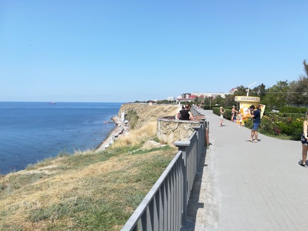 Набережная Анапы высокий берег