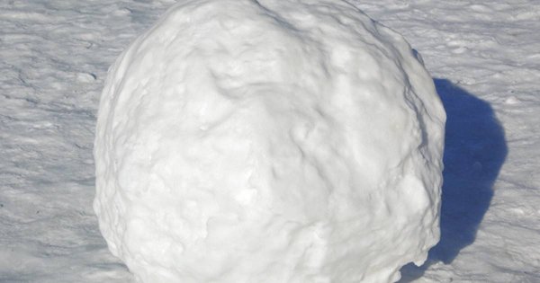 Снежный комок