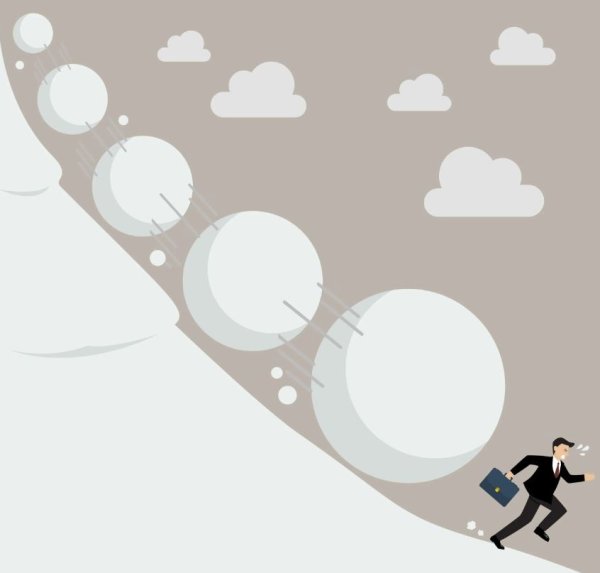 Снежный ком с горы