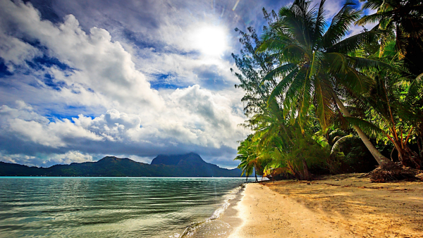 Красивый пляж