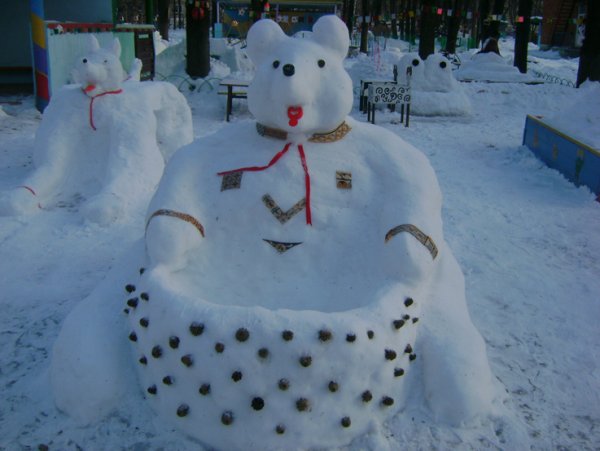 Снежная сказка на участке детского сада