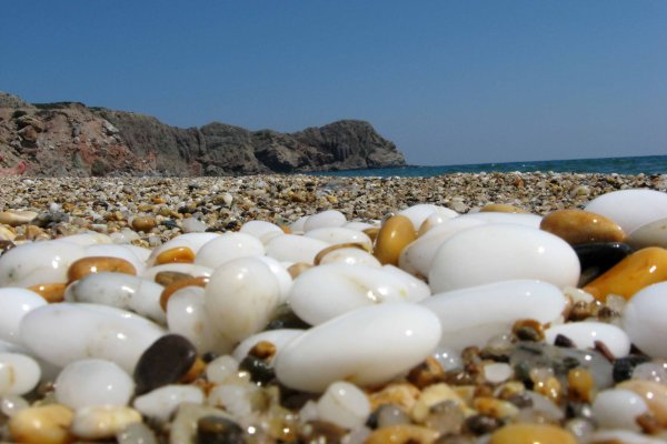 Греция Икария галечный